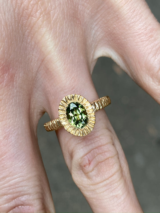 Elevated Oval Teeth Gem Ring- 14ct Gold + Green Sapphire